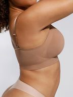 ssamless Shaping Bra with Adjustable Shoulder Straps